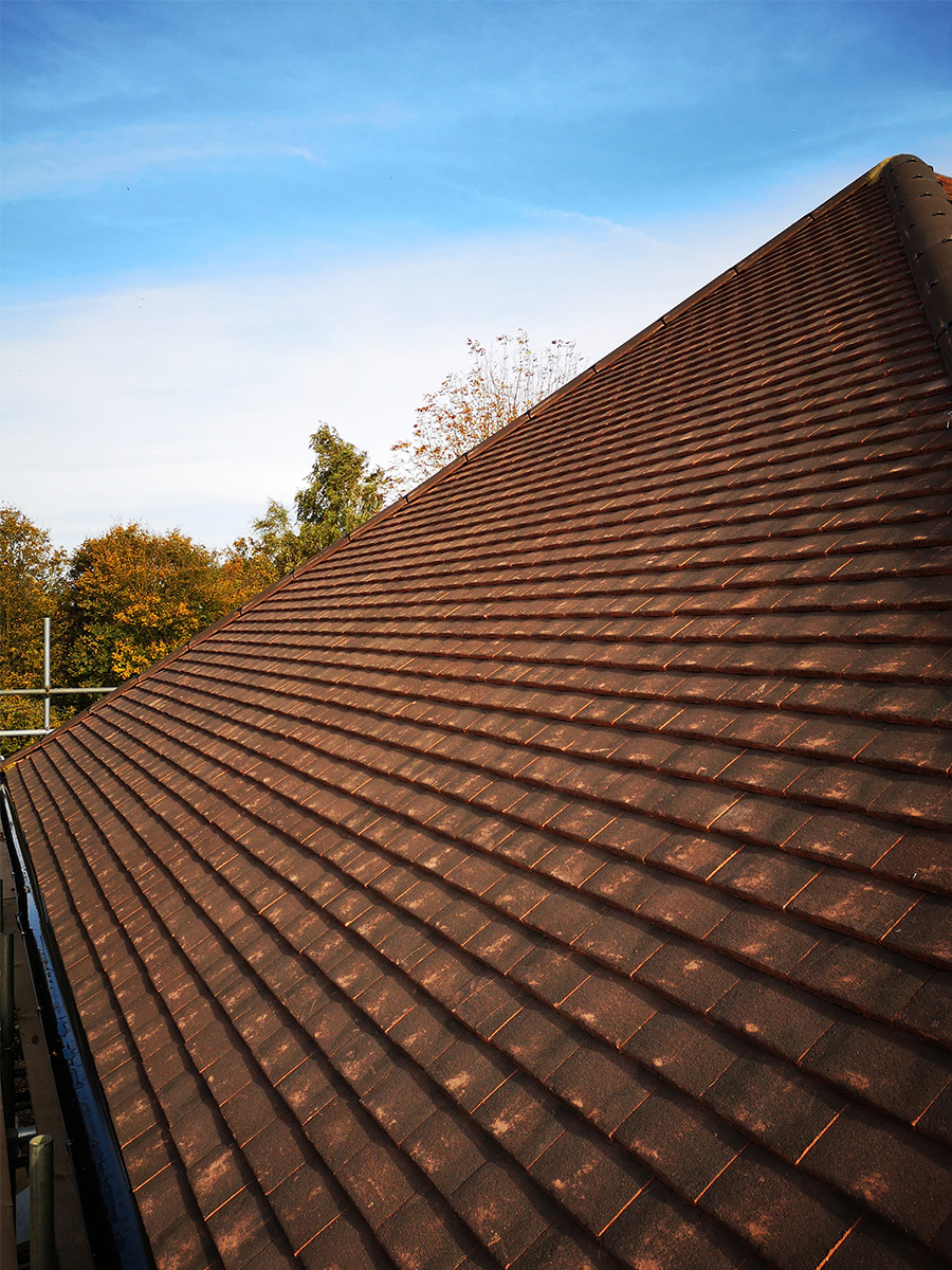 Tiling & Slating | Right Roof Solutions